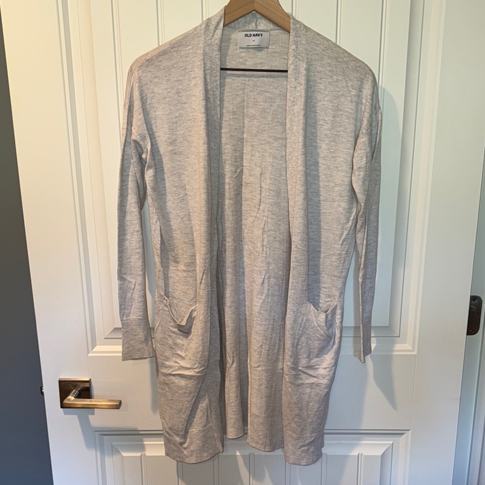 Old Navy Gray Cardigan Sweater Lightweight Knit